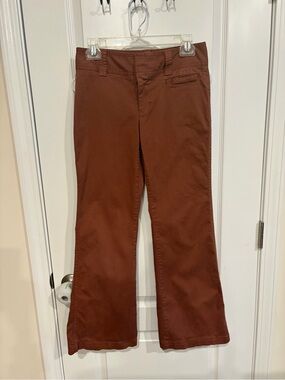 Aritzia Sunday Best Sun-Deh Jaden Pant Flare Chino Brown Terracotta Size 2